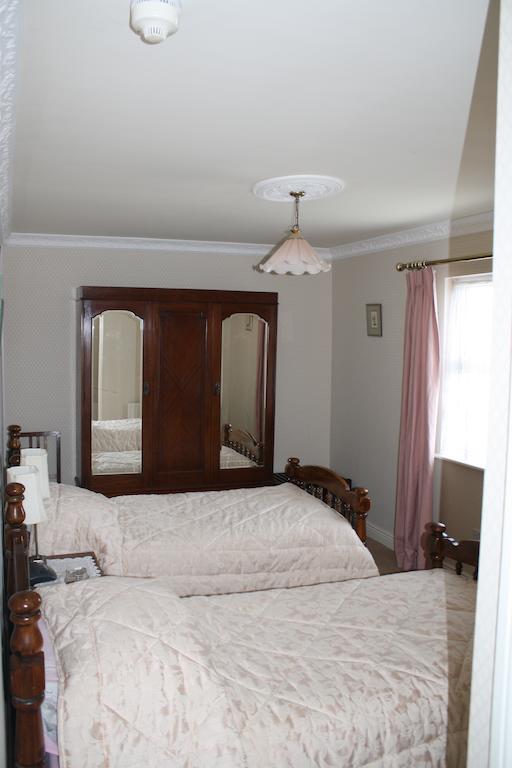Moate Lodge Athy Room photo